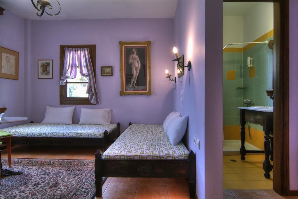 Nefeles Hotel Arachova Buitenkant foto