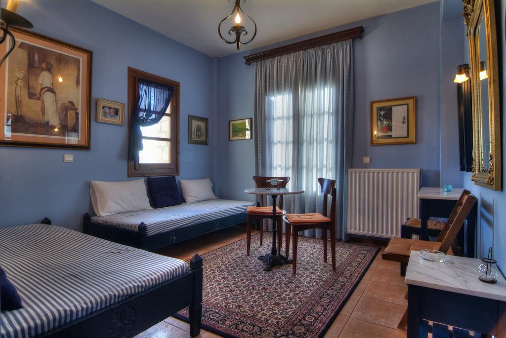 Nefeles Hotel Arachova Buitenkant foto