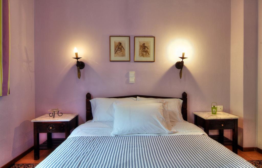 Nefeles Hotel Arachova Buitenkant foto